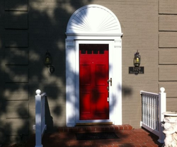 Reclaim Your Summer! 6 Benefits of Hiring a Professional Painting Company