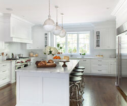 ​Classic Paint Options for Your Kitchen Cabinets